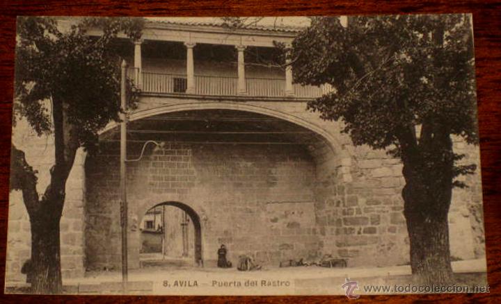 Postales: ANTIGUA POSTAL DE AVILA - N. 8 - PUERTA DEL RASTRO - NO CIRCULADA.