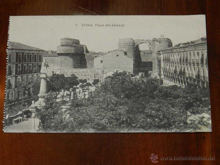 Postales: ANTIGUA POSTAL DE AVILA - PLAZA DEL ALCAZAR - N. 7 - FOT. DE HAUSER Y MENET - NO CIRCULADA.