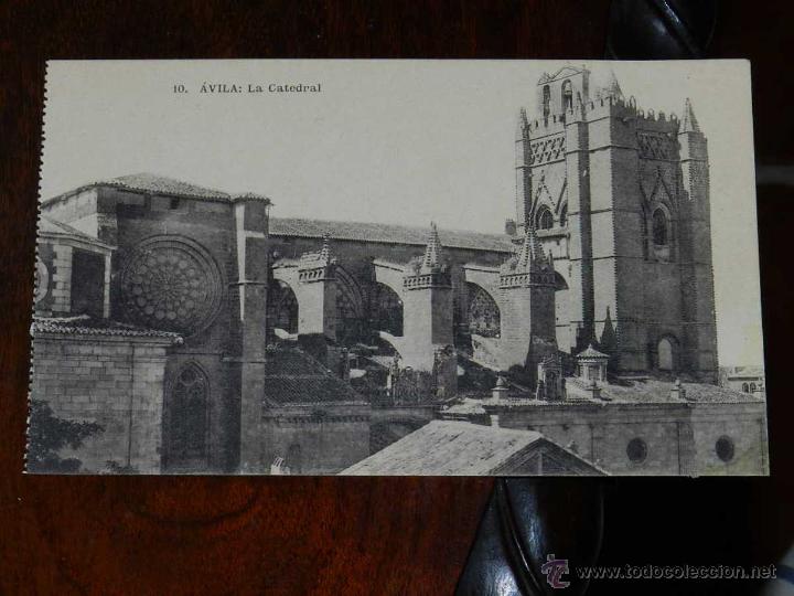 Postales: ANTIGUA POSTAL DE AVILA - LA CATEDRAL - N. 10 - FOT. DE HAUSER Y MENET - NO CIRCULADA.