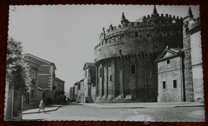 Postales: Antigua foto postal de Avila, abside de la Catedral, n. 39, ed. Garcia Garrabella, no circulada.