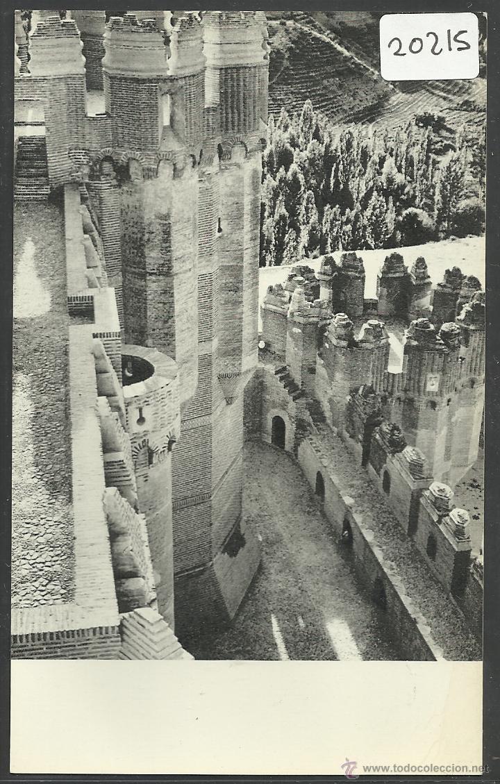 Postales: CASTILLO DE COCA - 11 - VISTA DE LA TORRE DE PEDRO MATO - HUECOGRABADO FOURNIER - (20215)