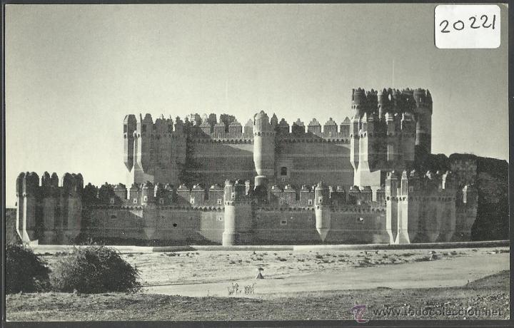 Postales: CASTILLO DE COCA - 2 - VISTA DEL CASTILLO DESDE EL SUR - HUECOGRABADO FOURNIER - (20221)