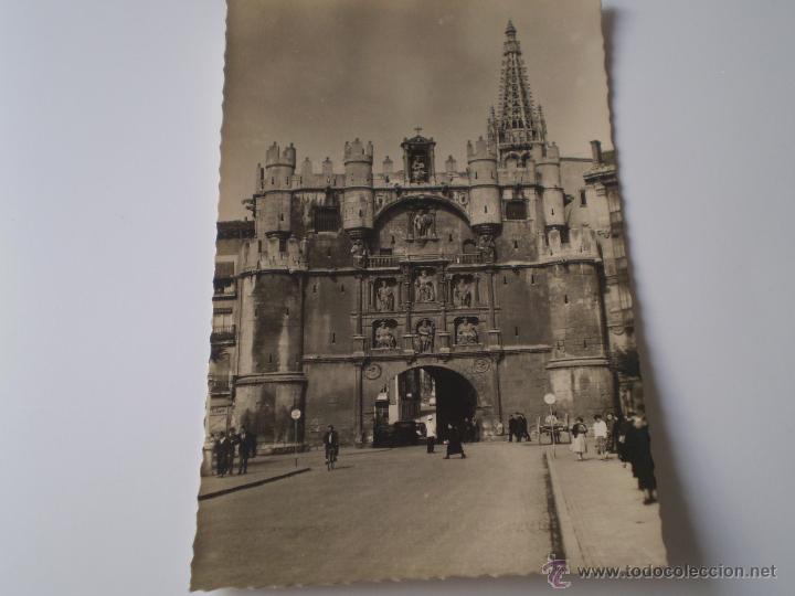 Postales: ANTIGUA POSTAL ARCO Y PUERTA STA MARIA,BURGOS.EDICIONES ARRIBAS,N&ordm; 223.A&Ntilde;OS 40