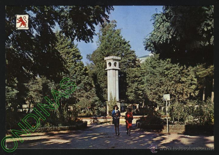 Postales: LE-0007- PONFERRADA (LE&Oacute;N). PARQUE DE GIL Y CARRASCO. - Foto 1