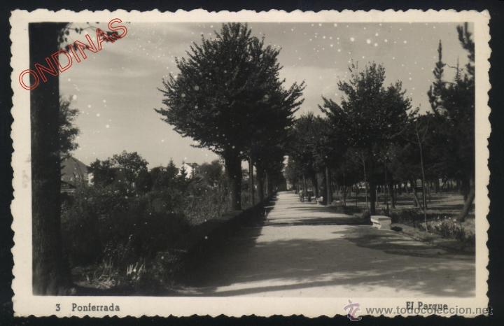 Postales: LE-0066- LE&Oacute;N. PONFERRADA. EL PARQUE - Foto 1