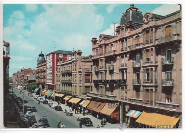 Postales: LEON N&ordm; 20 .- AVENIDA DE ORDO&Ntilde;O II .- EDICION GARCIA GARRABELLA