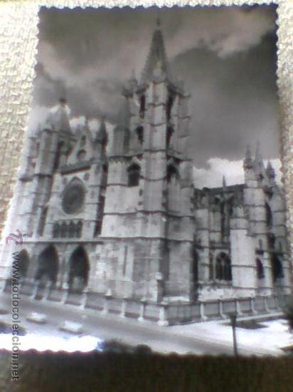 Postales: Postal Catedral Leon a&ntilde;os 50 circulada  (B5)