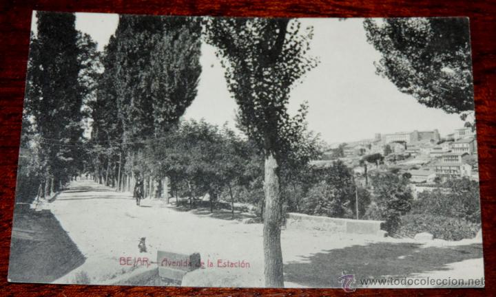 Postkarten: POSTAL DE BEJAR (SALAMANCA).- AVENIDA DE LA ESTACION - ED. R. ARIAS - NO CIRCULADA.