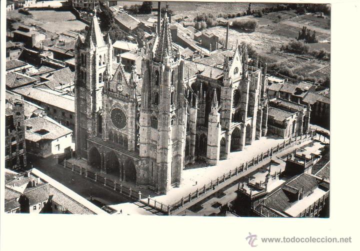 Postales: LE&Oacute;N.- A&Eacute;REA. CATEDRAL - Foto 1