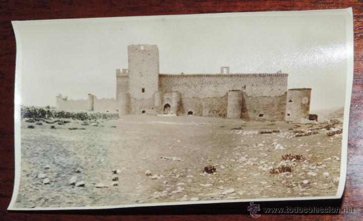 Postales: FOTOGRAFIA DE PEDRAZA (SEGOVIA), TAMA&Ntilde;O POSTAL, MIDE 14 X 8 CMS.POR DETRAS A LAPIZ PONE 19-5-1929