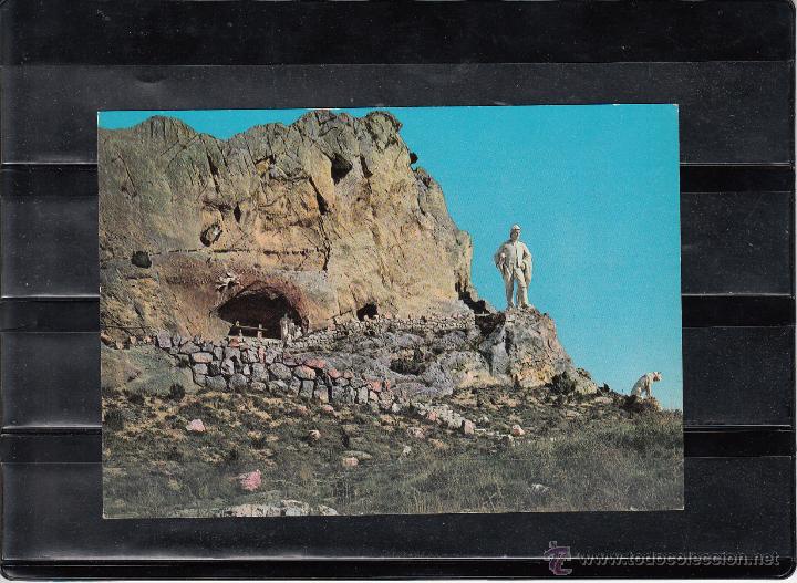 Postales: 2.004.- MONUMENTO AL PASTPR. AMEYUGO. CARRETERA MADRID-IR&Uacute;N KM. 908