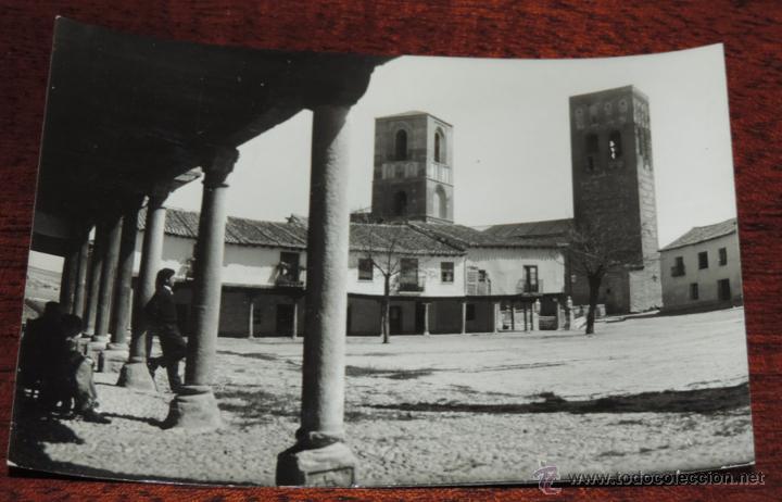 Postales: FOTO POSTAL DE AREVALO, N. 8, AVILA, IGLESIA DE SAN MARTIN, ED. ALARDE, NO CIRCULADA, ESCRITA.