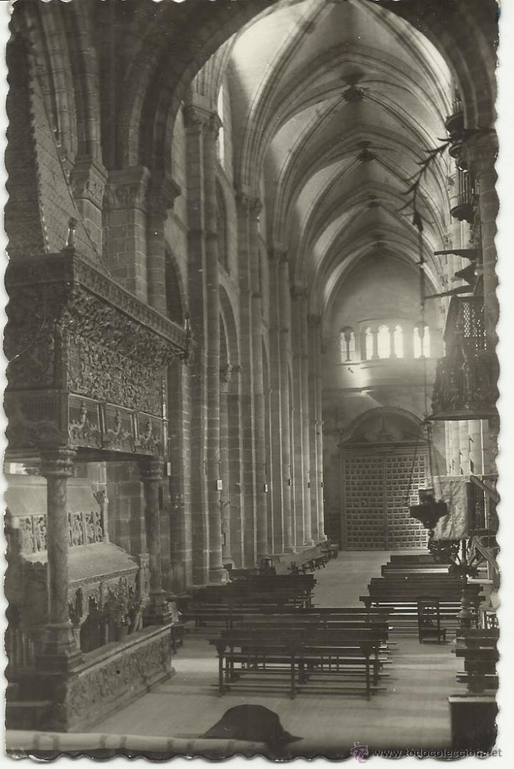 Postales: ANTIGUA POSTAL DE AVILA BASILICA DE SAN VICENTE NAVE CENTRAL