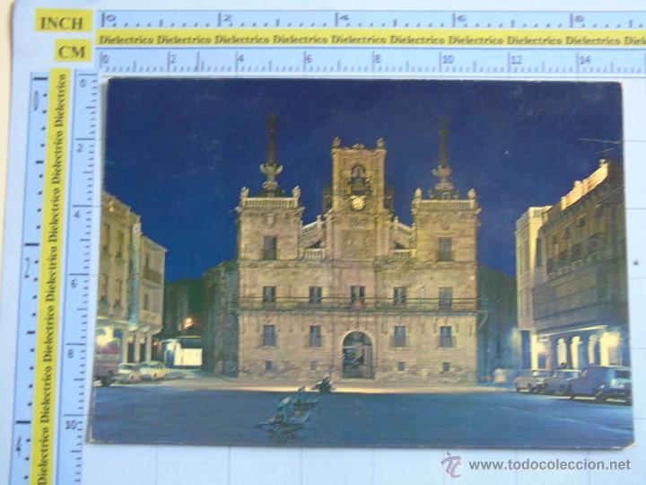 Postales: POSTAL DE LE&Oacute;N. A&Ntilde;O 1975. ASTORGA, EDIFICIO AYUNTAMIENTO. 950 - Foto 1