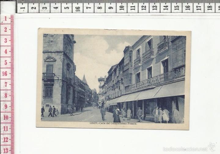 Postales: 14.466 TARJETA POSTAL BLANCO Y NEGRO, CALLE GENERALISIMO FRANCO, LEON
