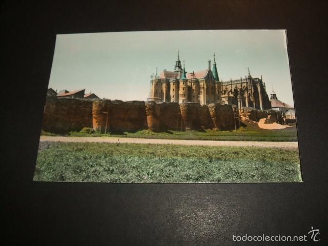 Postales: ASTORGA LEON MURALLA Y PALACIO EPISCOPAL - Foto 1