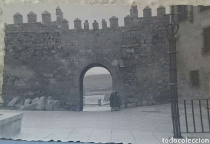 Postales: Foto &aacute;vila, &uacute;ltimos a&ntilde;os cincuenta, original, buen estado,la que se v&eacute;