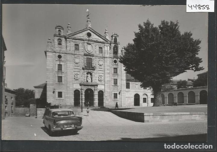 Postales: AVILA -9 - CONVENTO SANTA TERESA - EXCLUSIVAS ROYUELA - AREVALO -VER REVERSO-(44.858)