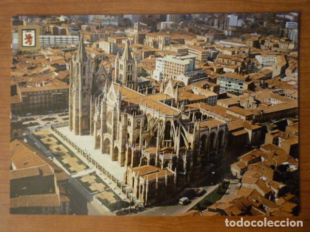 Postales: POSTAL VISTA AEREA DE LEON. SUBIR&Aacute;S CASANOVAS. S.A. SIN CIRCULAR.