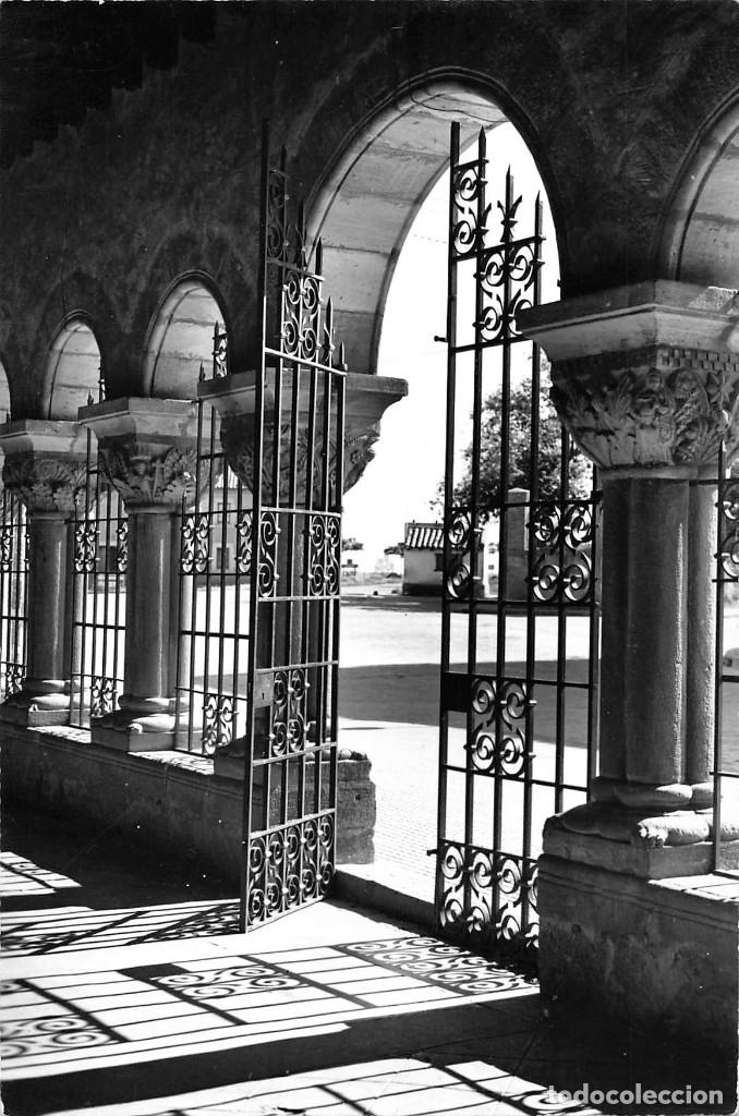 Postales: QUINTANA REDONDA (SORIA).- IGLESIA PARROQUIAL. ENTRADA