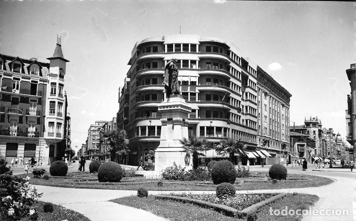 Postales: LE&Oacute;N.- PLAZA DE GUZM&Aacute;N - Foto 1