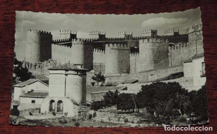 Postales: FOTO POSTAL DE AVILA, VISTA PARCIAL, ED. ARRIBAS 262, SIN CIRCULAR