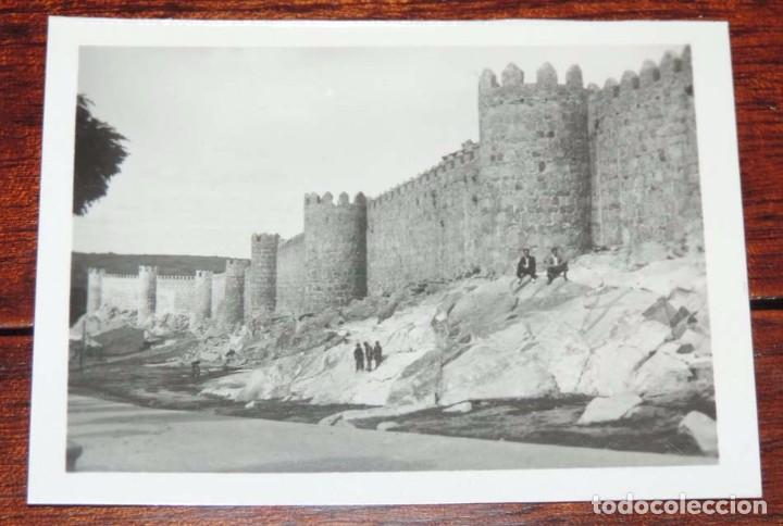 Postales: ANTIGUA FOTOGRAFIA DE AVILA, MURALLAS, 16 MIDE 9 X 6,5 CMS.