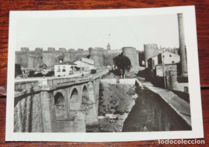 Postales: ANTIGUA FOTOGRAFIA DE AVILA, PUENTES Y VISTA PARCIAL DE LAS MURALLAS, 17, MIDE 9 X 6,5 CMS