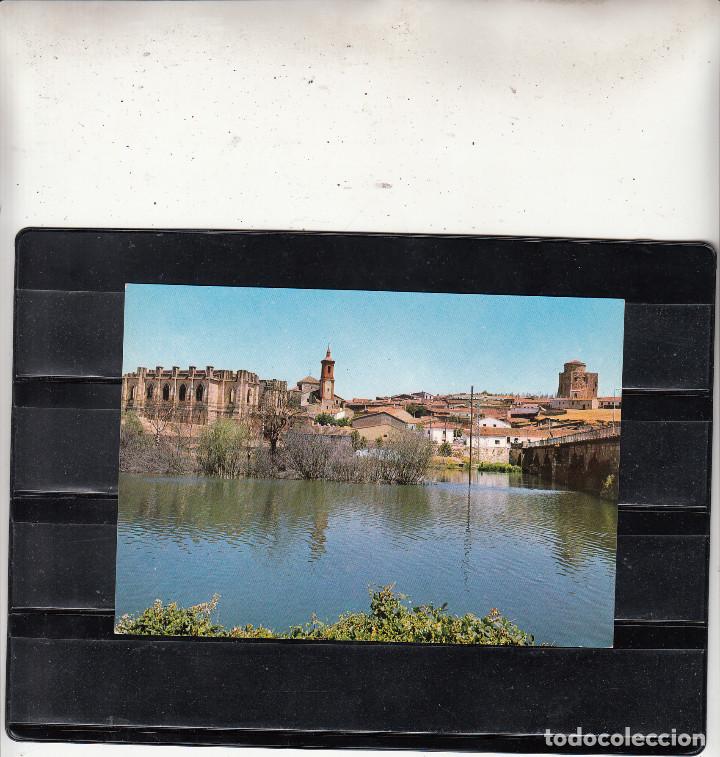 Postales: N&ordm; 45 - ALBA DE TORMES. BASILICA DE SANTA TERESA Y CASTILLO