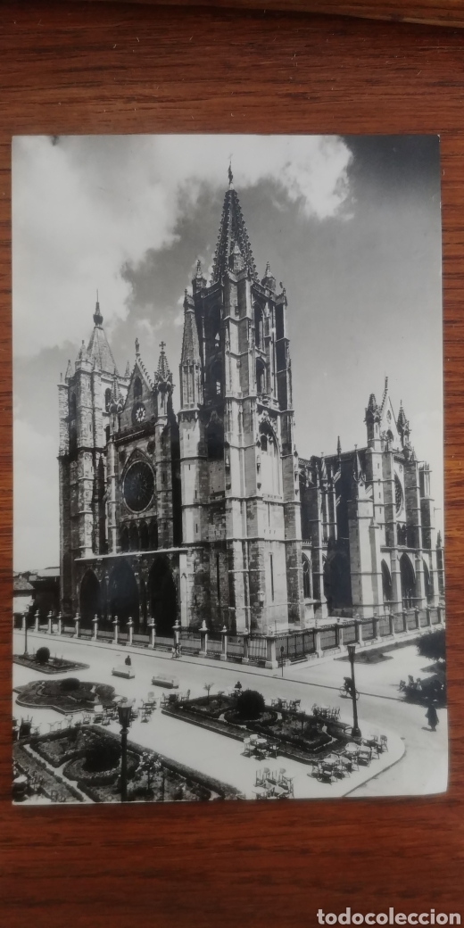 Postales: Postal Catedral de Le&oacute;n edita Sicilia rellenado especial