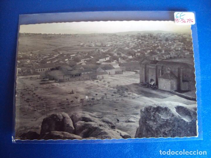 Postales: (PS-56796)POSTAL DE LAS NAVAS DEL MARQUES-VISTA PANORAMICA.FUENTE DEL RIESCO