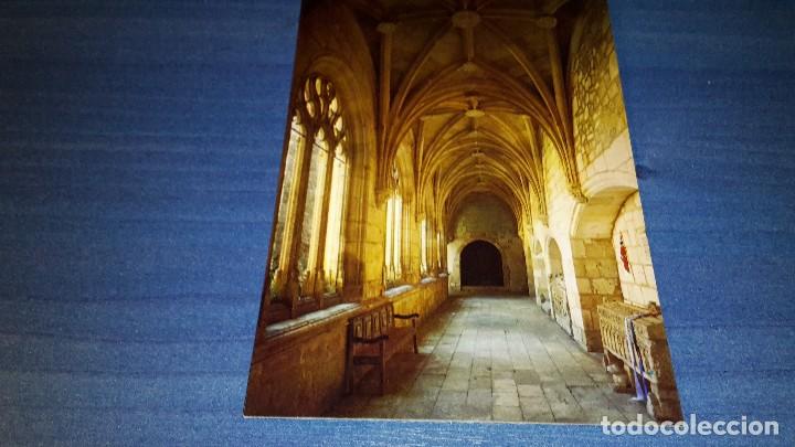 Postales: Postal de Covarrubias. 10. Claustro colegiata. Subirats Casanovas. NO CIRCULADA