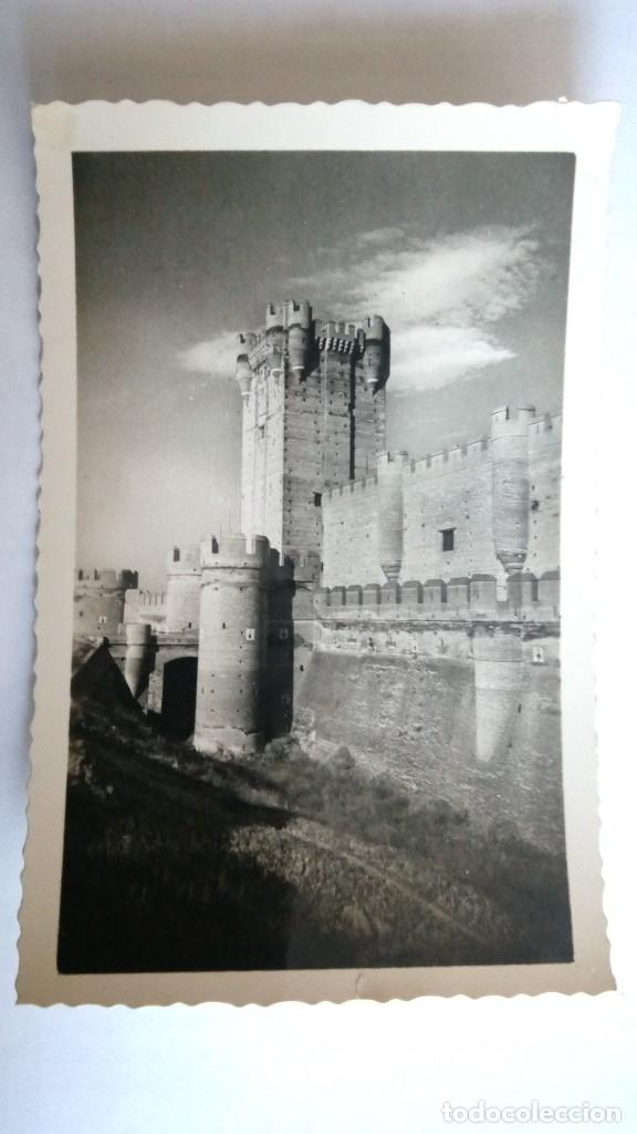Postales: POSTAL MEDINA DEL CAMPO, FOSO Y CASTILLO DE LA MOTA, CIRCULADA