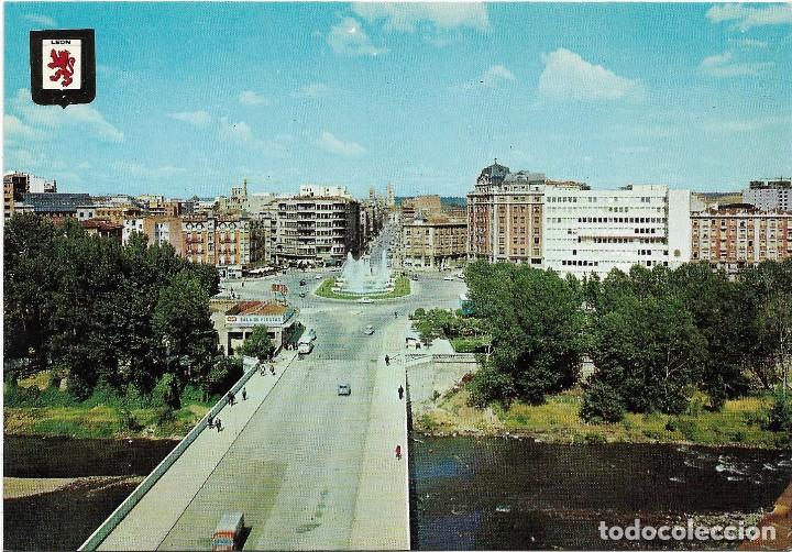 Postales: LEON PUENTE DE LA ESTACION Y GLORIETA DE GUZMAN .- N&ordm; 48 ESCUDO DE ORO / SUBIRATS