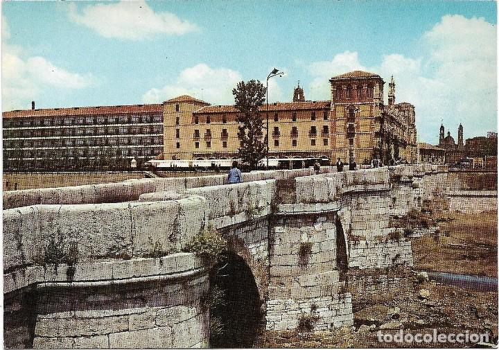 Postales: LEON PUENTE ROMANO Y HOSTAL SAN MARCOS .- N&ordm; 2035 EDICIONES ARRIBAS