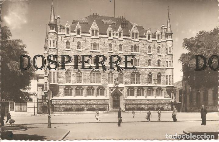 Postales: POSTAL, LE&Oacute;N, EDIFICIO DE LA CAJA DE AHORROS Y MONTE DE PIEDAD, GARRABELLA, ESCRITA - Foto 1