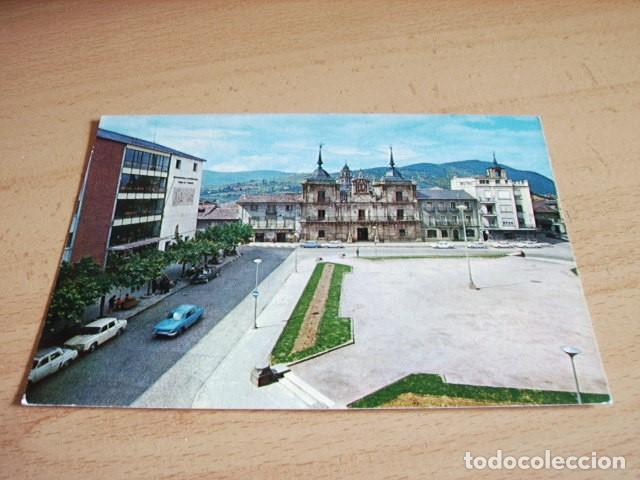 Postales: PONFERRADA ( LEON ) PLAZA DEL GENERALISIMO - Foto 1