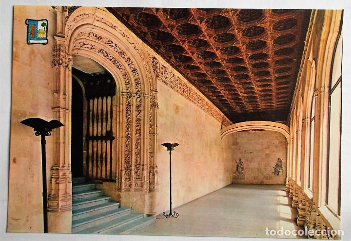 Postales: Salamanca. 62 Universidad. Claustro Alto y Puerta G&oacute;tica de la Biblioteca. Ed. Pergamino. Nueva. Col