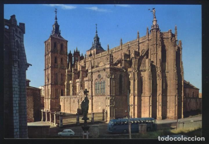 Postales: LE-0665- LE&Oacute;N. ASTORGA. LA CATEDRAL. - Foto 1