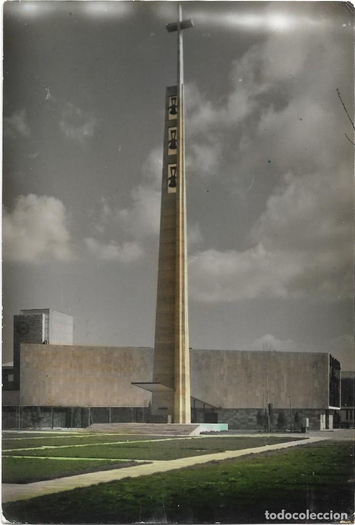 Postales: LEON N&ordm; 136 SANTUARIO VIRGEN DEL CAMINO TORRE CAMPANARIO .- EDICIONES ARTIGOT