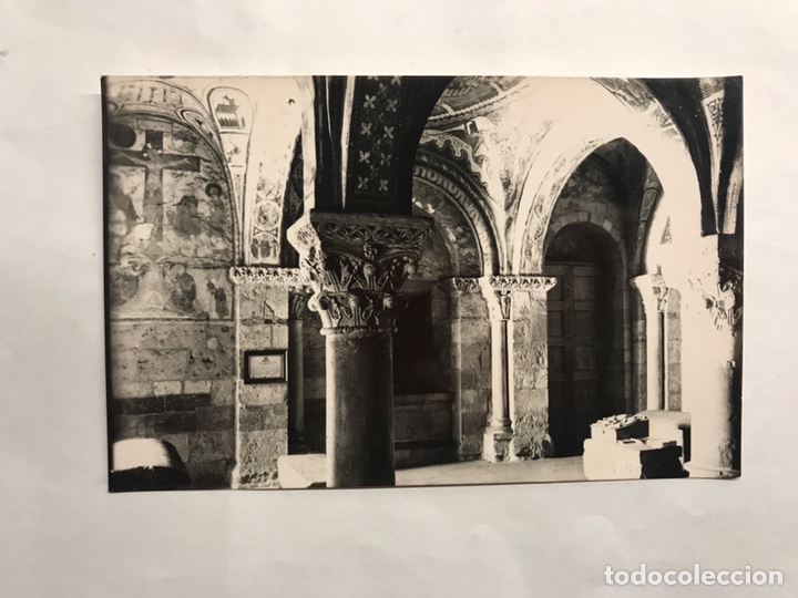 Postales: LEON Postal No.53, Bas&iacute;lica de San Isidoro. Pante&oacute;n de los Reyes. Edita: ARTIGOT (a.1965)
