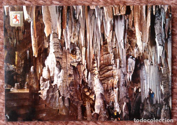 Postales: CUEVAS DE VALPORQUERO - LEON