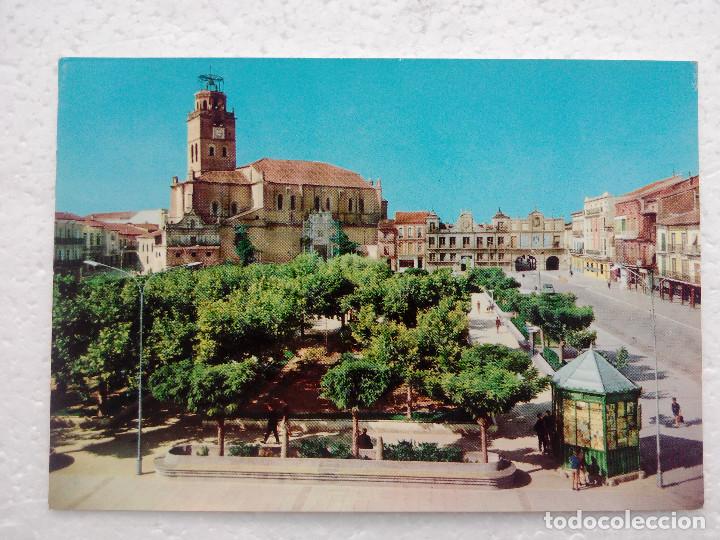 Postales: POSTAL DE MEDINA DEL CAMPO -VALLADOLID - PLAZA DEL GENERALISIMO - COLEGIATA Y AYUNTAMIENTO- A&Ntilde;O 1967