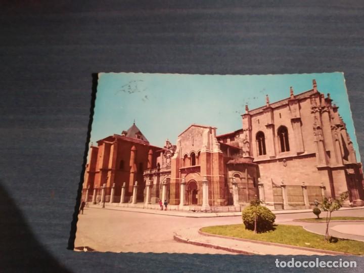 Postales: Postal de Leon. 17. Bas&iacute;lica de San Isidoro. Fachada principal.  Garc&iacute;a Garrabella. CIRCULADA 1963