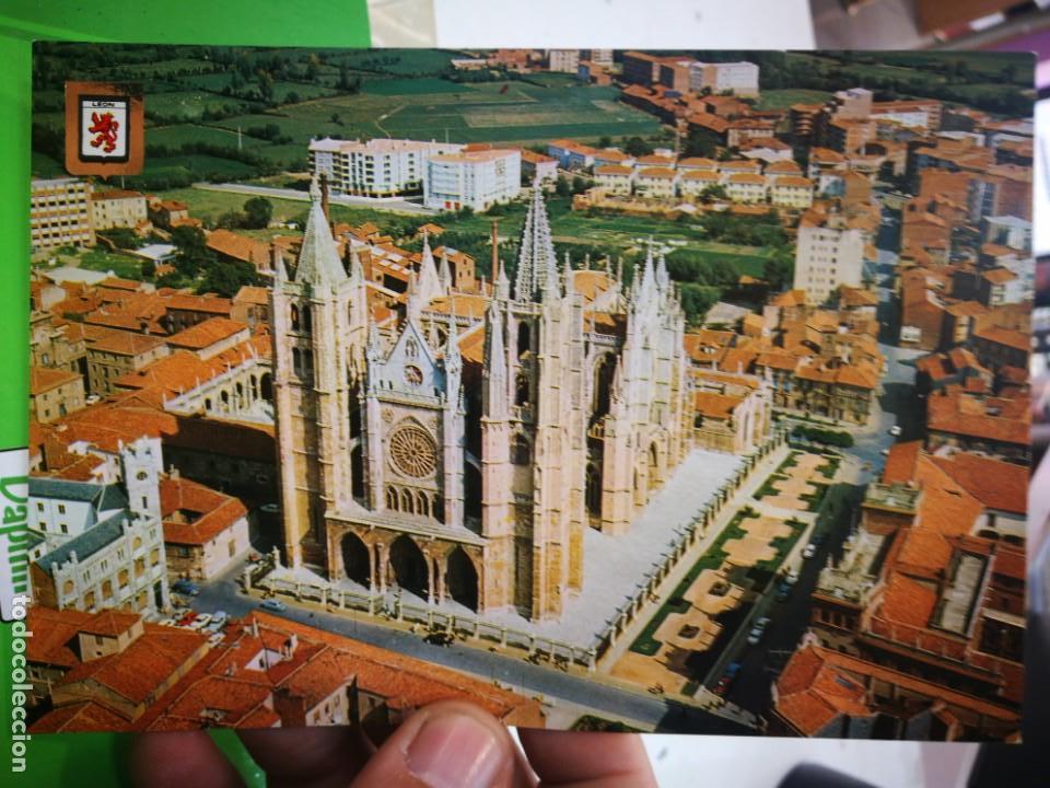 Postales: Postal Le&oacute;n vista a&eacute;rea - Foto 1