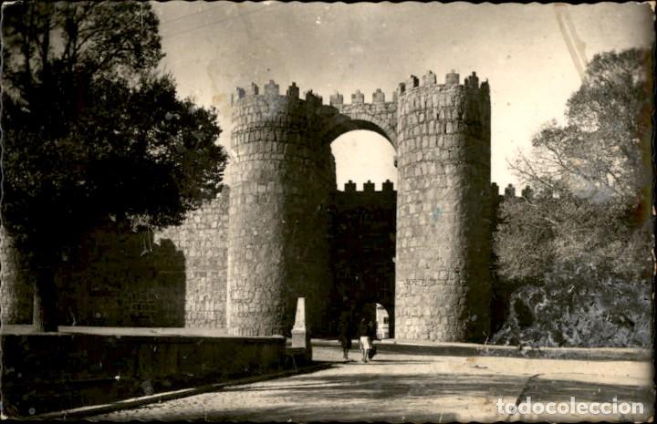 Postales: Avila &ndash; Arco de San Vicente - 9 x 14 cms