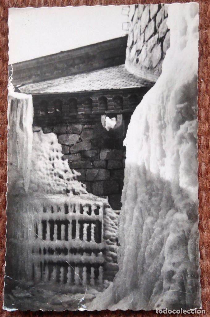 Postales: navas del marques - escuela nacional de instructoras isabel la catolica - secc. femenina FET Y JONS