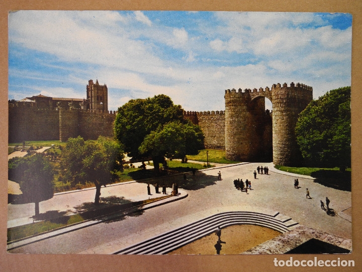 Postales: Avila. Puerta de San Vicente. n. 2005 Ed. Arribas. Nueva
