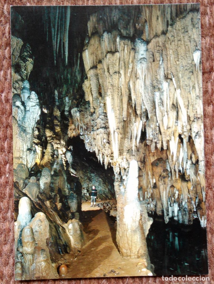 Postales: CUEVAS DE VALPORQUERO - LEON