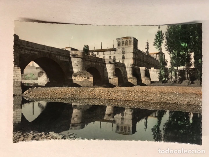 Postales: LEON. Postal Coloreada No.35, Puente de San Marcos. Edita: ediciones Lujo (h.1950?) Sin Circular